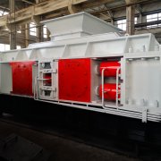 如何正確使用對輥破碎機